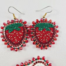 Strawberry earring and hair clip set